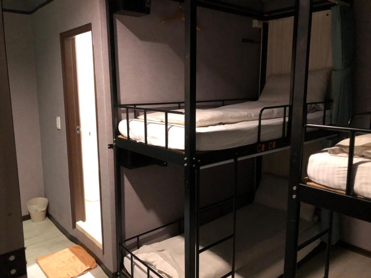 Backpackers Hostel - Ximen Taipei Esterno foto